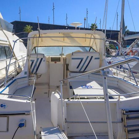 Boat Hotel Barcelona Сант Адриа де Бесос Екстериор снимка