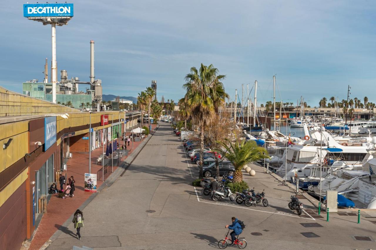 Boat Hotel Barcelona Сант Адриа де Бесос Екстериор снимка