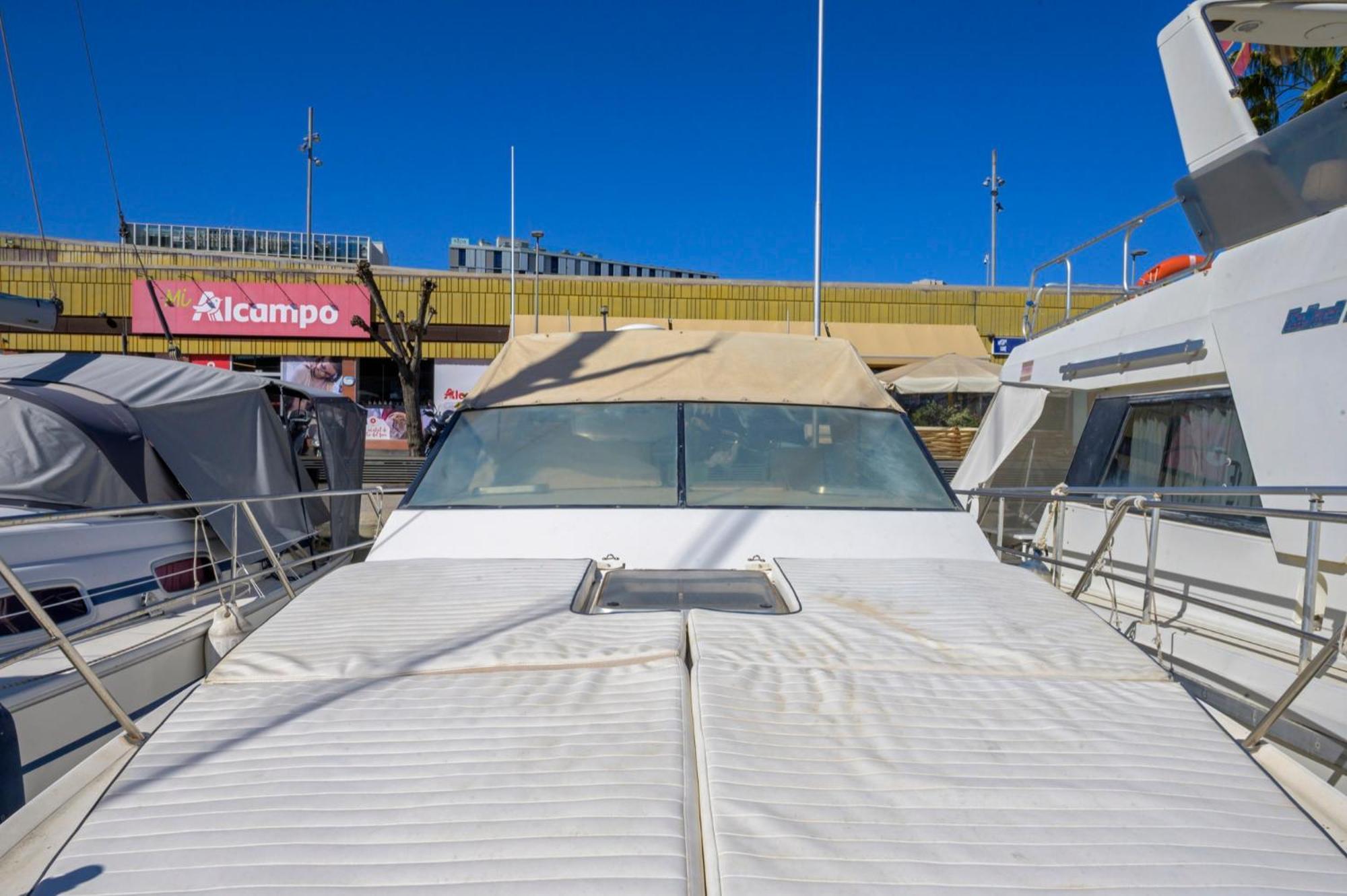 Boat Hotel Barcelona Сант Адриа де Бесос Стая снимка
